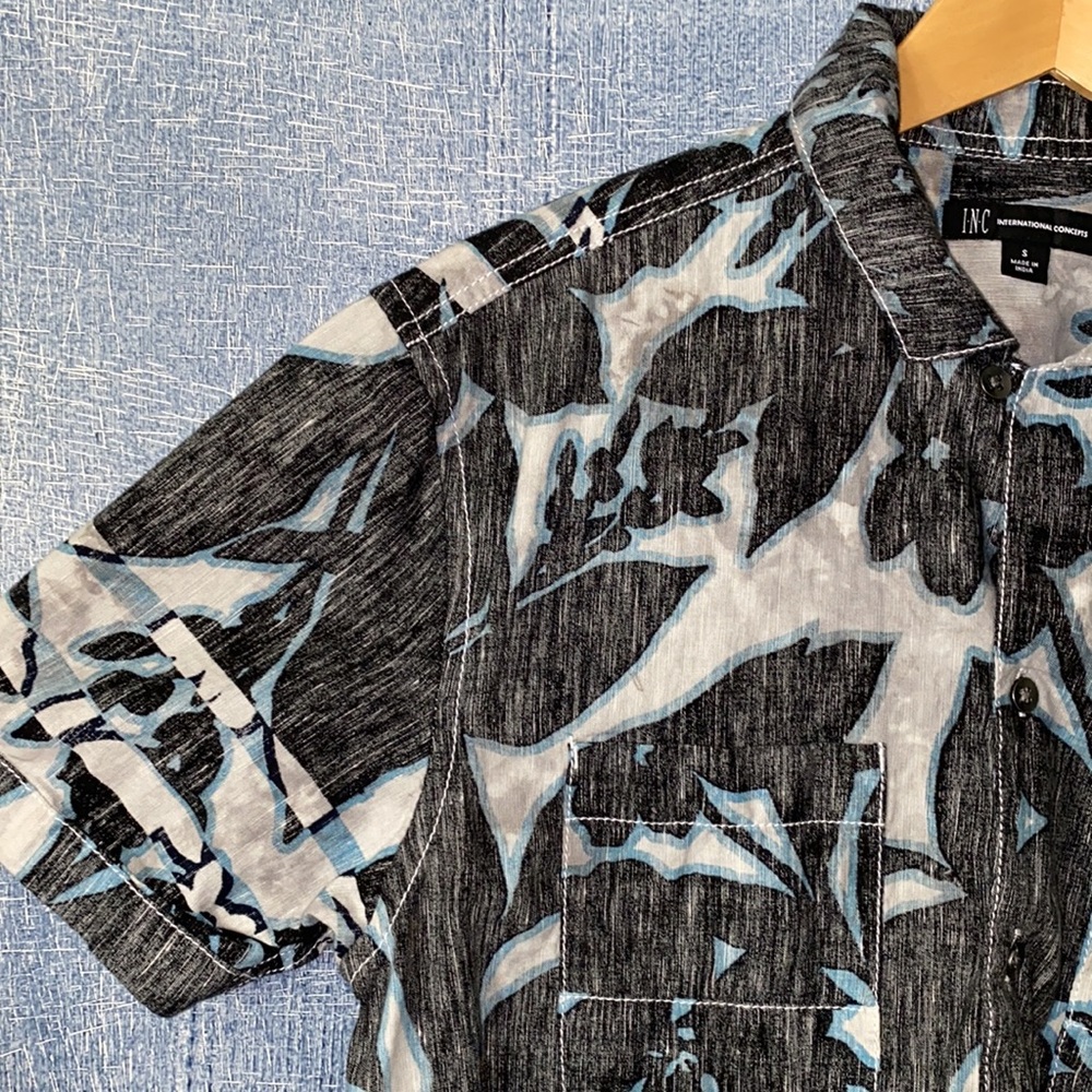 ⬇️price drop⬇️I•N•C International Concepts men’s button shirt